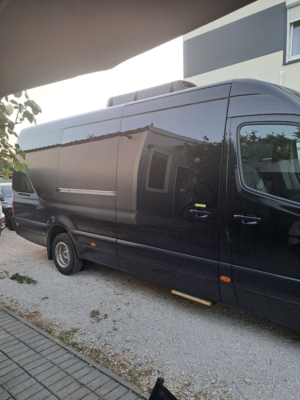 Magron Cars